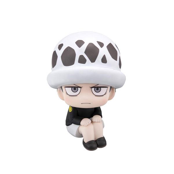 look-up-one-piece-trafalgar-law-childhood-ver-figure-megahouse-1