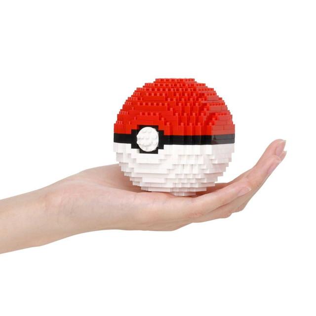 Kawada nanoblock Pokémon Collection Stand Monster Ball NBPM_112