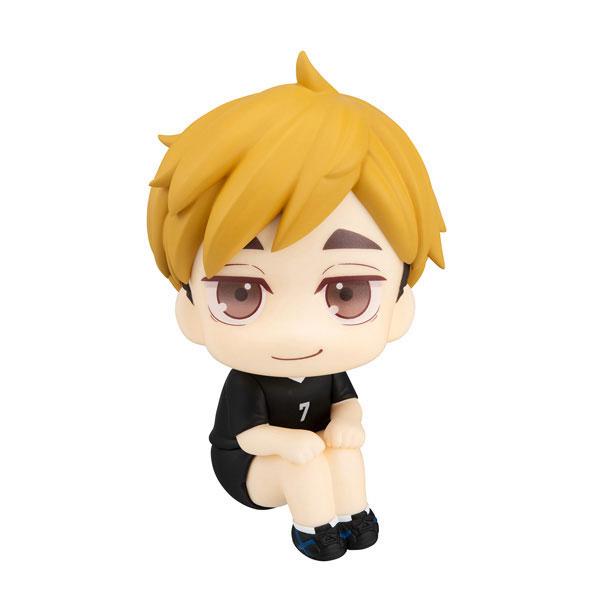 look-up-haikyu-atsumu-miya-uniform-ver-figure-megahouse-1