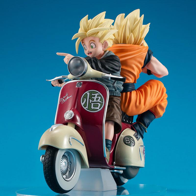 desktop-real-mccoy-ex-dragon-ball-z-super-saiyan-son-goku-super-saiyan-son-gohan-bike-megahouse-1