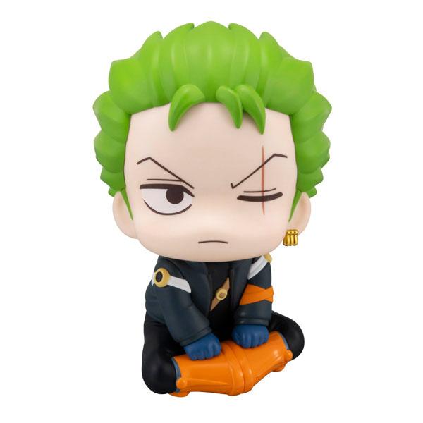 look-up-one-piece-roronoa-zoro-future-island-ver-figure-megahouse-1