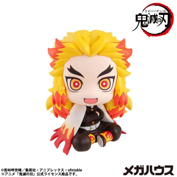 look-up-demon-slayer-kyojuro-rengoku-figure-megahouse-1