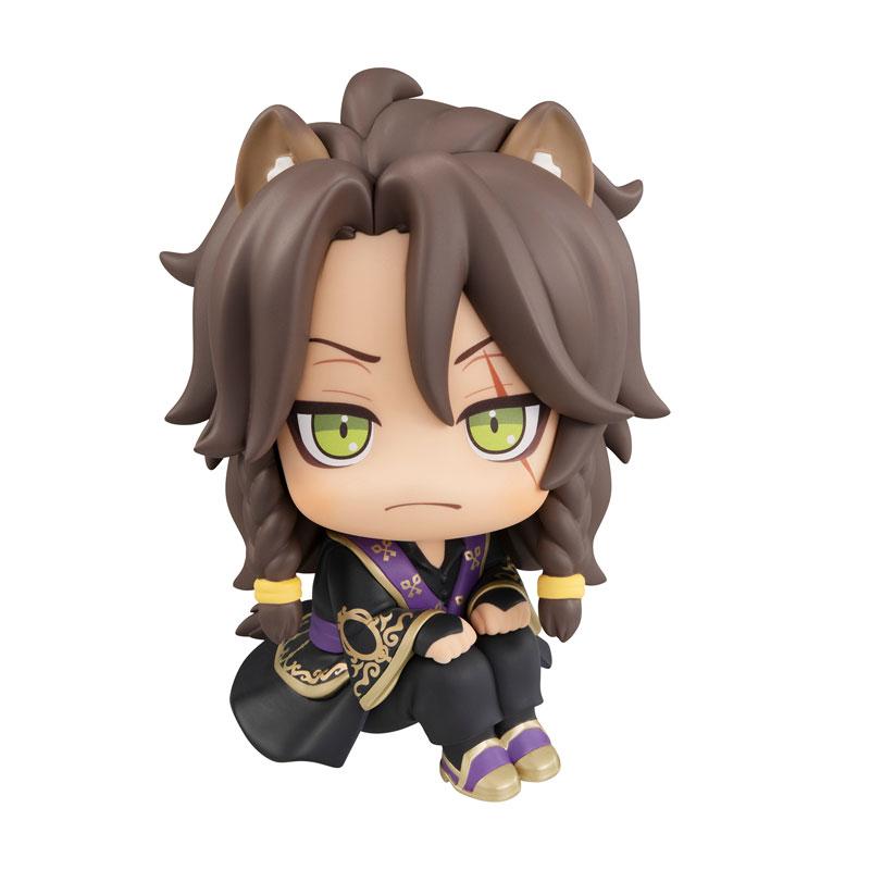 look-up-disney-twisted-wonderland-leona-kingscholar-figure-megahouse-1
