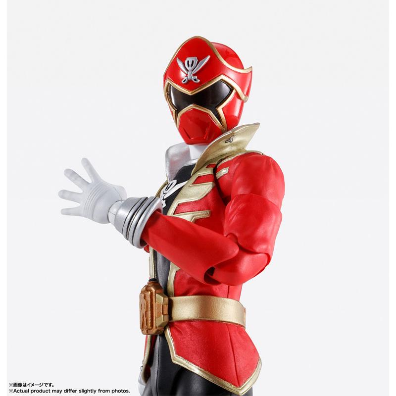 SHFiguarts (Shinkocho Seiho) Gokai Red "Kaizoku Sentai Gokaiger" أرواح بانداي