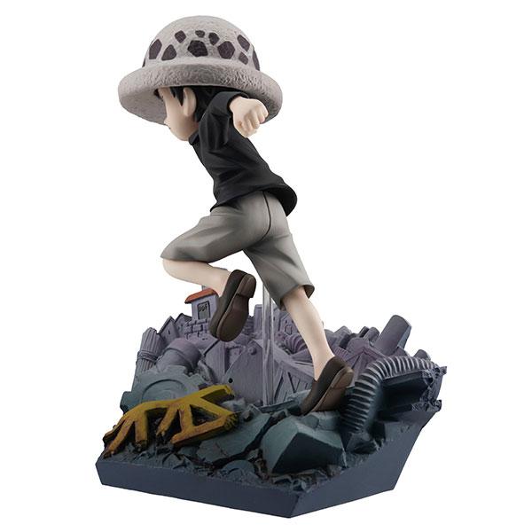 Megahouse G.E.M. Series One Piece Trafalgar Law RUN! RUN! RUN! Figure